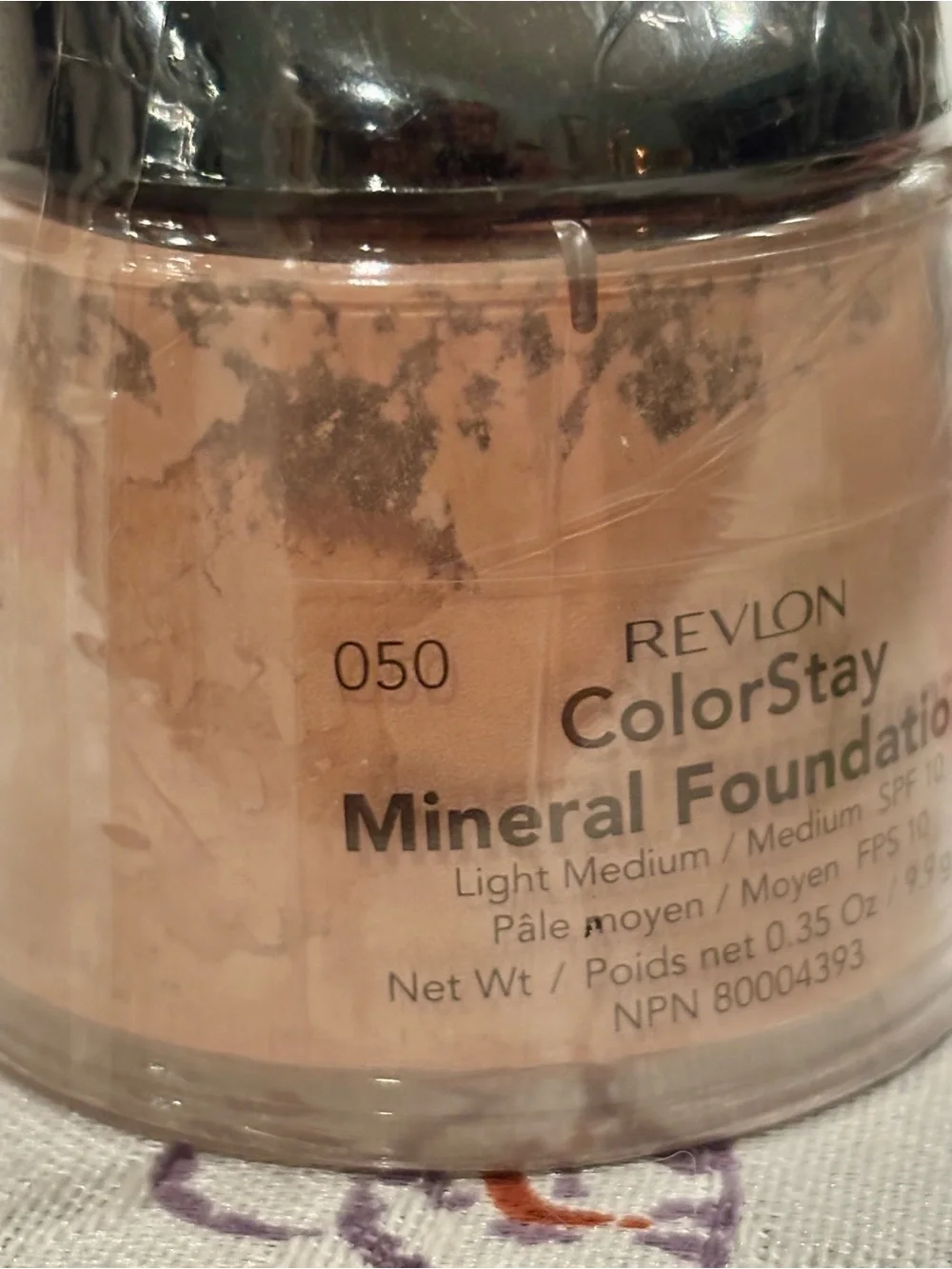 Revlon colorstay mineral